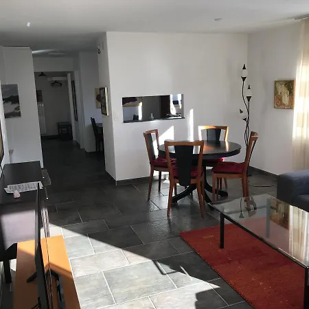 D'uval Apartment Arosa